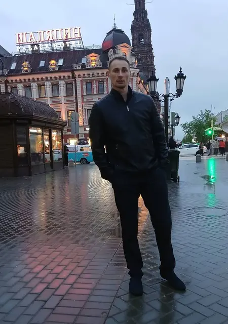 Алекс из Джанкоя, ищу на сайте знакомства на одну ночь