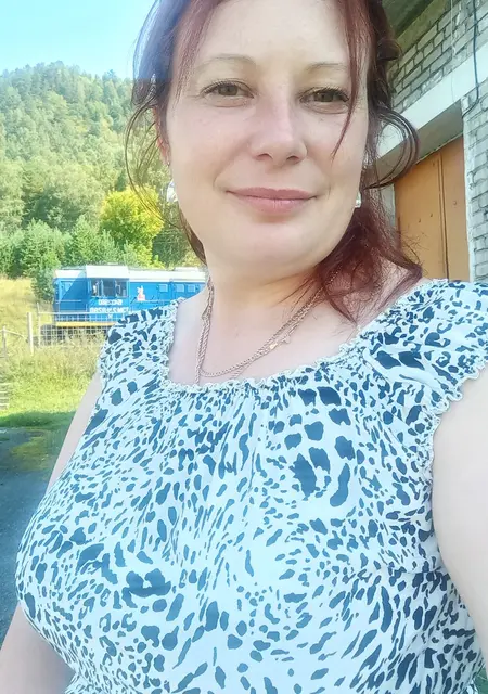 Я Ирина, 37, знакомлюсь для дружбы в Абакане