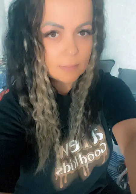 Olga из Пласта, ищу на сайте знакомства на одну ночь