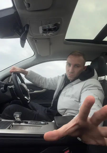 Я Рей, 29, из Новокубанска, ищу знакомство для совместных путешествий