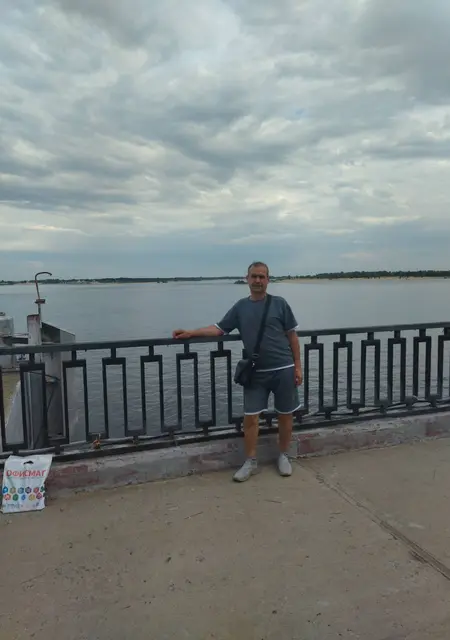 Сергей из Петрова Вала, мне 57, познакомлюсь для постоянных отношений