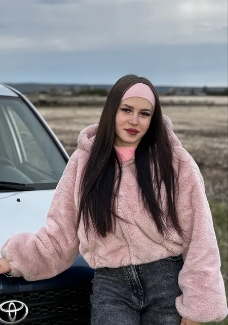 Я Алёна, 21, из Иркутска, ищу знакомство для постоянных отношений