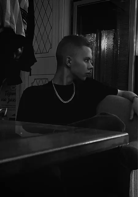 Alex из Пскова, ищу на сайте знакомства без обязательств