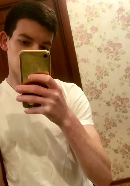 Я Гена, 26, знакомлюсь без обязательств в Майкопе