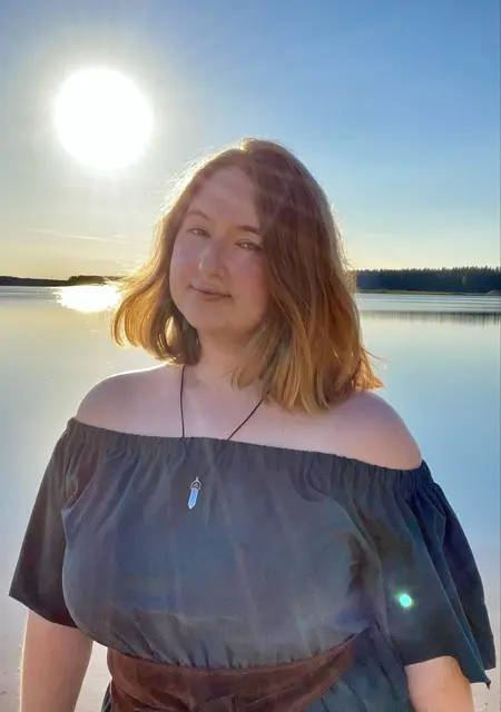 Я Полина, 22, из Твери, ищу знакомство для постоянных отношений