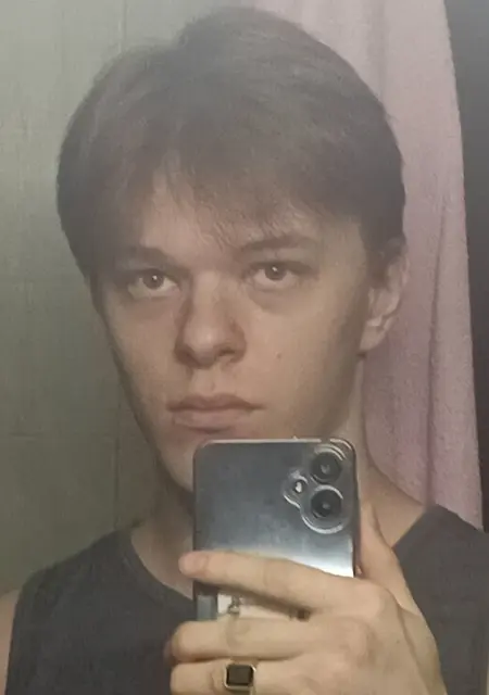 Степан Ворушило из Сургута, ищу на сайте постоянные отношения