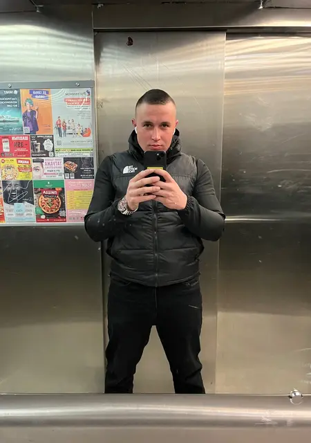 Андрей из Приморско-Ахтарска, мне 25, познакомлюсь на одну ночь