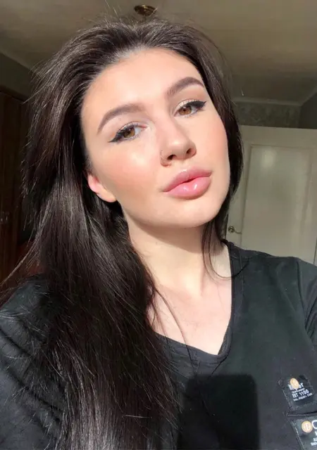 Я Настя, 31, из Урюпинска, ищу знакомство для вирта