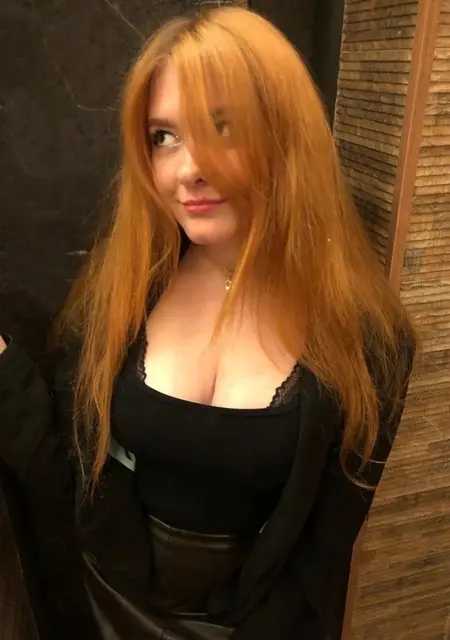 Я Светлана, 25, из Красного Села, ищу знакомства без обязательств