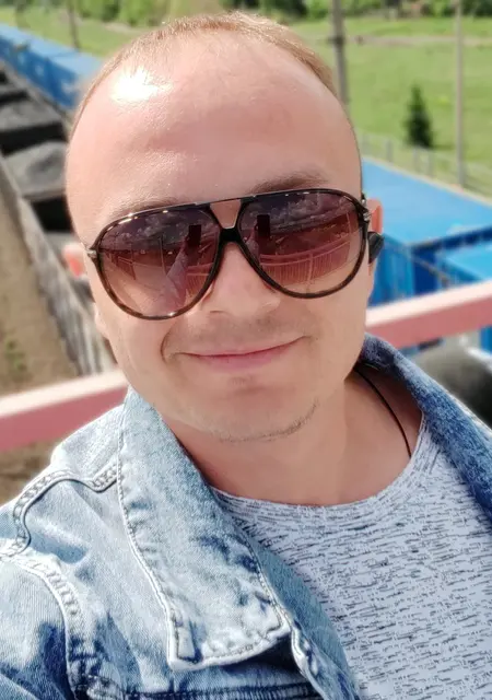 Андрей из Чульмана, мне 36, познакомлюсь для приятного времяпровождения