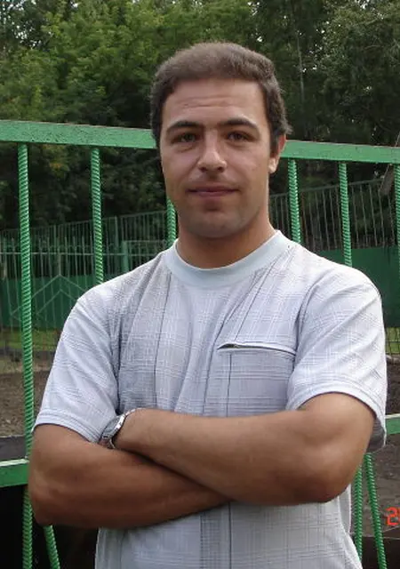 Алексей из Кормиловки, ищу на сайте знакомства на одну ночь