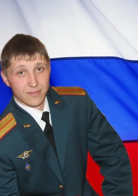 Я Илья, 36, из Апрелевки, ищу знакомства без обязательств