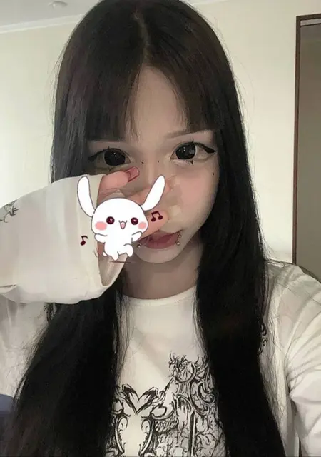 Мария из Омска, ищу на сайте знакомства на одну ночь