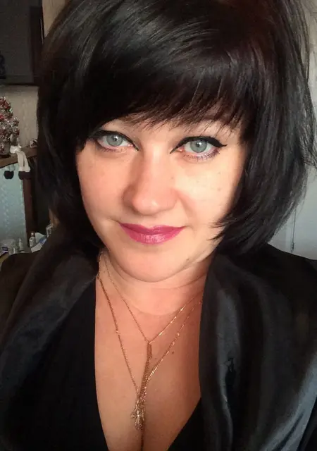 Ирина из Магадана, ищу на сайте дружбу