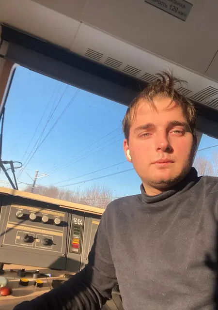 Pavel из Александрова, мне 22, познакомлюсь для приятного времяпровождения