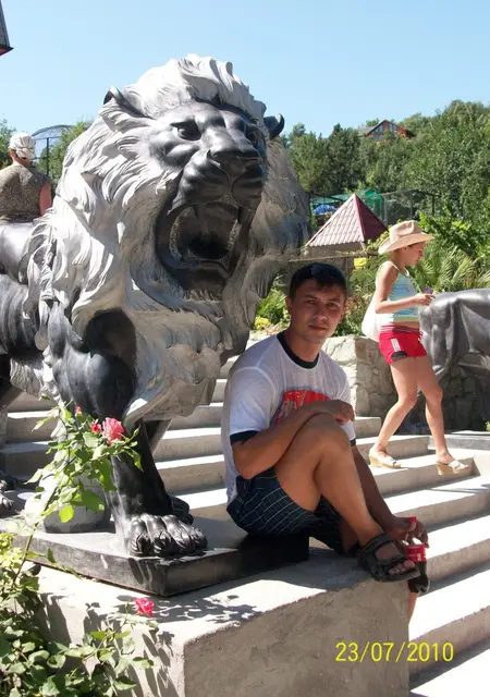 Roman из Новошахтинска, мне 39, познакомлюсь на одну ночь