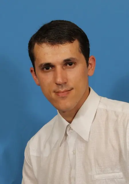 Анатолий из Ершова, ищу на сайте знакомства без обязательств