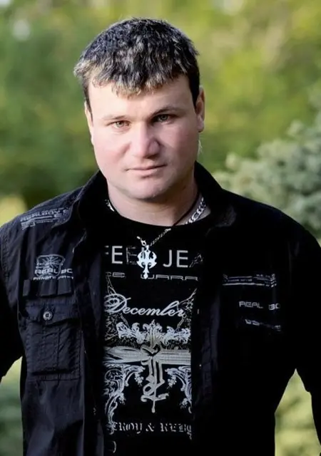 Kolyan из Осинников, ищу на сайте знакомства на одну ночь