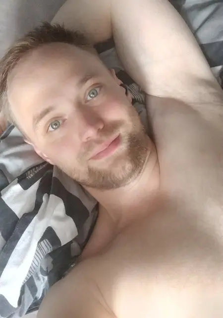 Я Анатолий, 31, из Кирово-Чепецка, ищу знакомства без обязательств