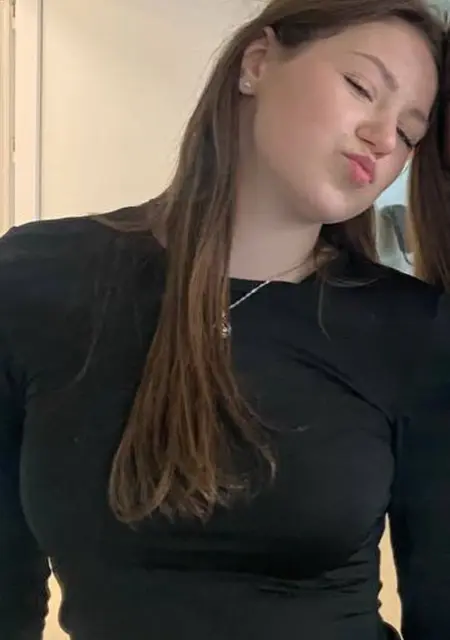 Я Мария, 22, из Нижнекамска, ищу знакомство для вирта