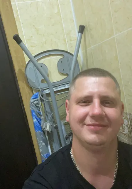 Вася из Софрино, мне 35, познакомлюсь без обязательств