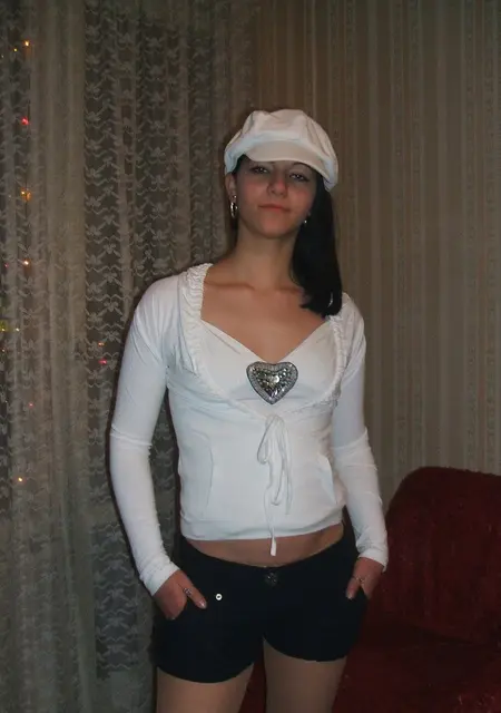 Я Elina, 33, из Аргуна, ищу знакомство для общения