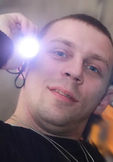 Анатолий из Звенигорода, мне 42, познакомлюсь для постоянных отношений