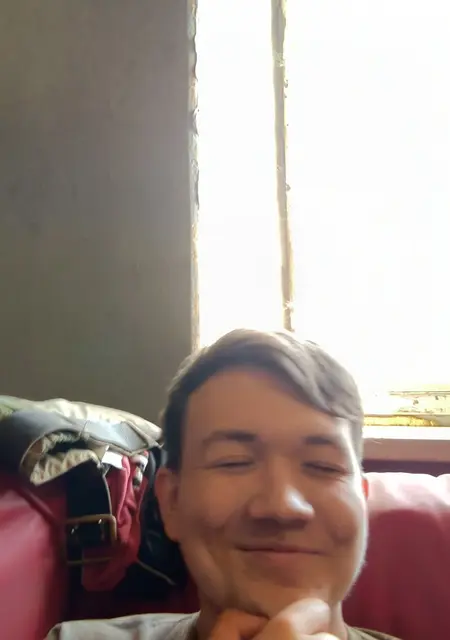 Я Yaroslav, 18, знакомлюсь на одну ночь в Озерске