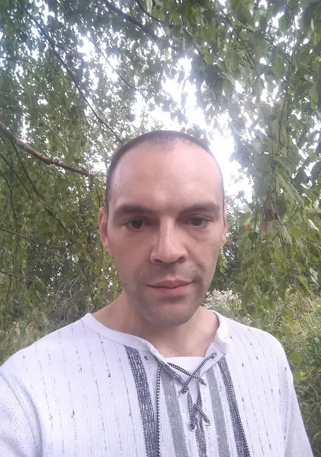 Андрей из Нытвы, ищу на сайте приятное времяпровождение