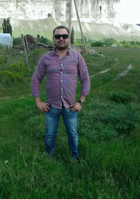 Александр из Краскова, ищу на сайте знакомства на одну ночь