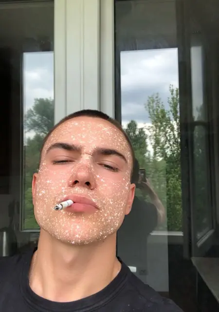 Марк из Костомукши, мне 25, познакомлюсь на одну ночь