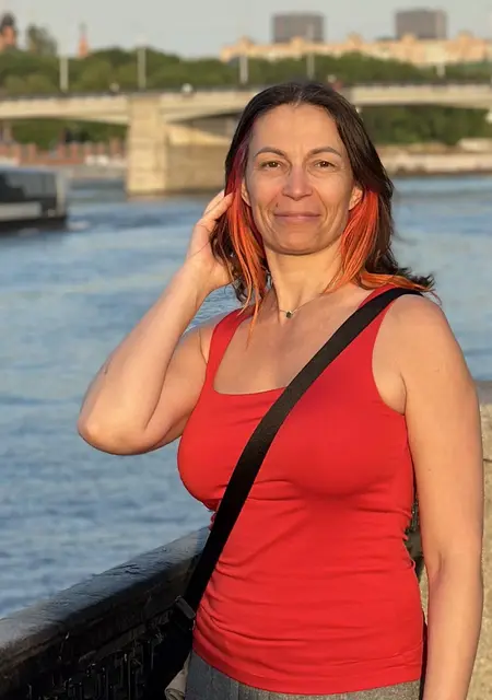 Ванда из Санкт-Петербурга, мне 43, познакомлюсь для постоянных отношений