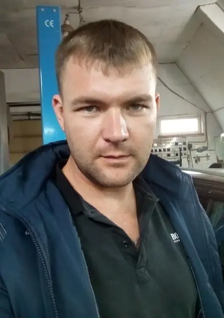 Я Сергей, 38, из Фролова, ищу знакомство для дружбы