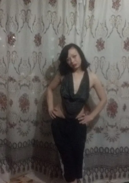 Я Виктория, 33, из Омска, ищу знакомство для приятного времяпровождения