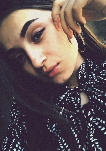 Я Поля, 23, знакомлюсь для постоянных отношений в Твери