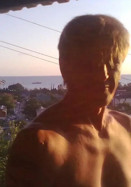 Я Андрей, 53, из Миллерова, ищу знакомства без обязательств