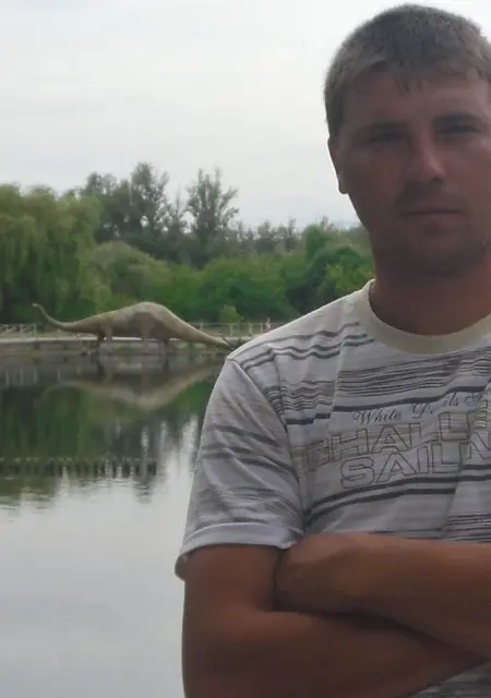 Я Сергей, 41, знакомлюсь на одну ночь в Азове