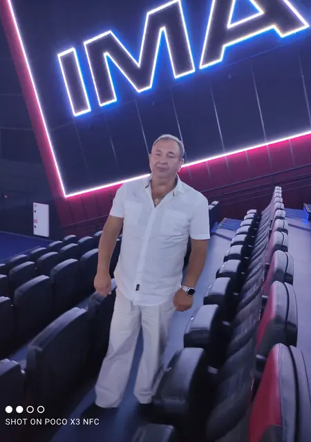 Алекс из Рыльска, ищу на сайте знакомства на одну ночь