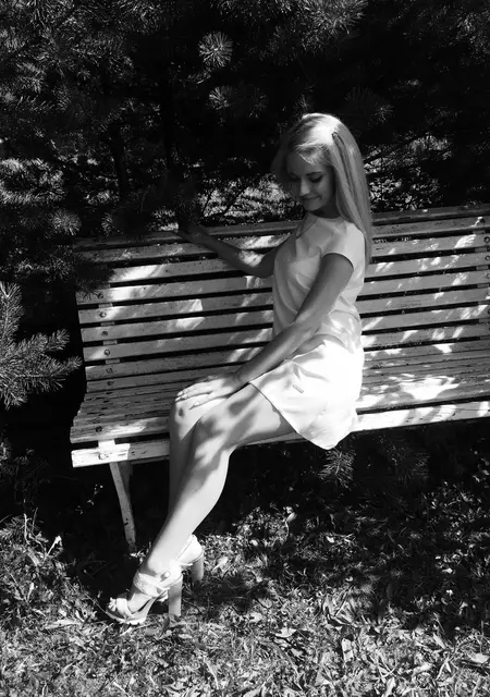 Я Аня, 35, из Перми, ищу знакомства без обязательств