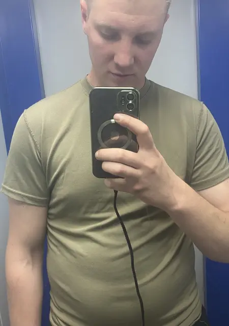 Я Иван, 23 років, знайомлюсь без зобов'язань у Новопсков