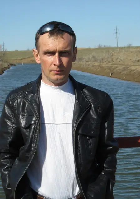 Николай из Новоузенска, ищу на сайте знакомства на одну ночь