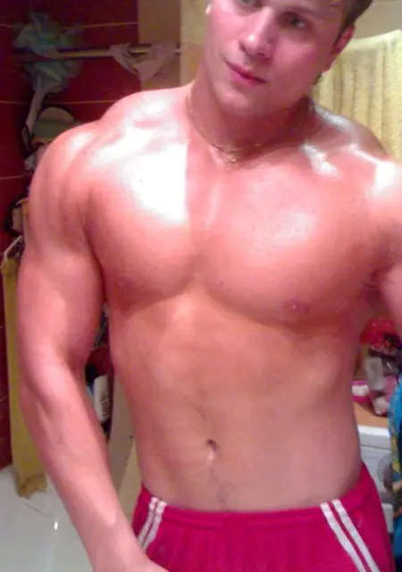 Я Вася, 32, из Удомли, ищу знакомства на одну ночь