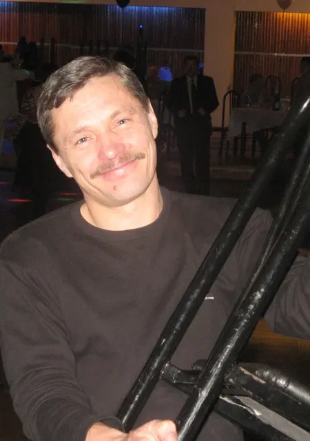 Я Алекс, 60, знакомлюсь для вирта в Зеленогорске