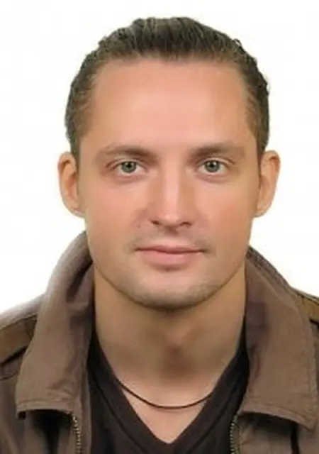 Edi з Генічеськ, шукаю на сайті вірт