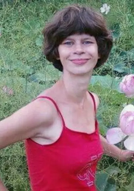 Я Оля, 33, из Владивостока, ищу знакомство для дружбы