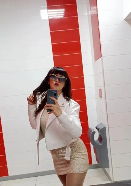 Я Натали, 38, знакомлюсь для вирта в Москве