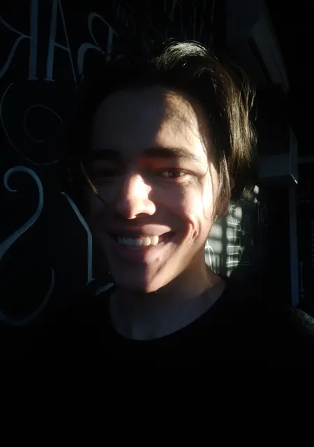 Джахангир из Казани, мне 24, познакомлюсь для приятного времяпровождения