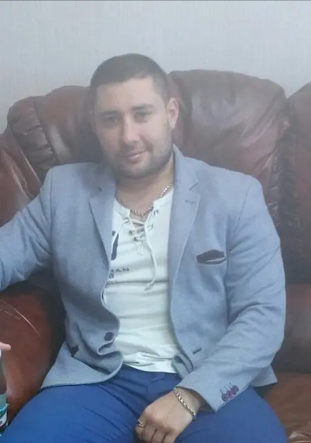 Андрей из Вышнего Волочка, мне 29, познакомлюсь для вирта