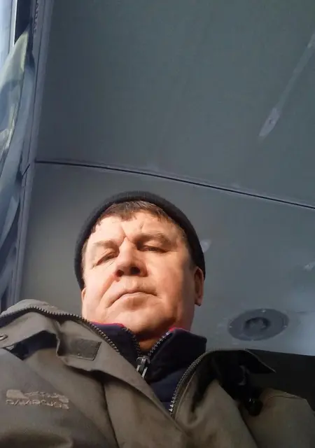 Я Максим, 54, из Перми, ищу знакомство для вирта