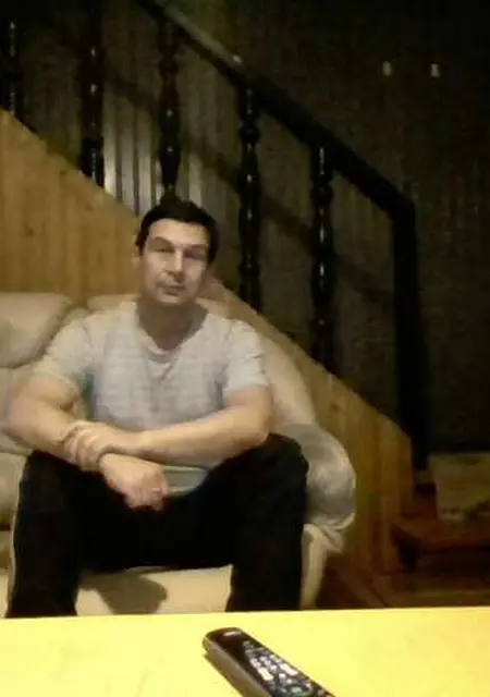 Евгений из Богучан, ищу на сайте постоянные отношения